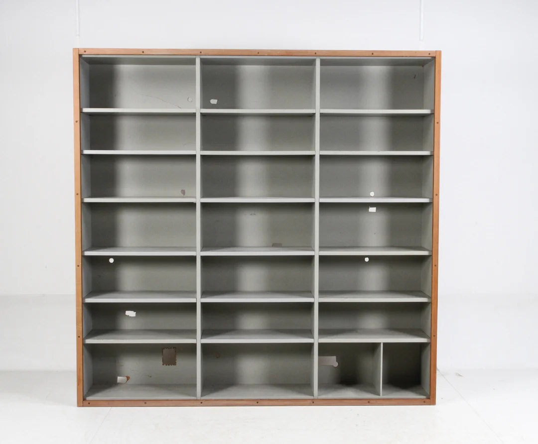 Grethe Meyer & Børge Mogensen. Boligens Byggeskabe. Large bookcase, Oregon pine — Furniture/Shelving — Lauritz