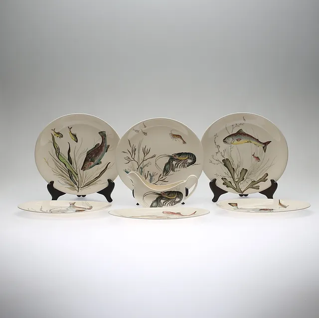 SERVISDELAR, 7 st, "Fish", Johnson & Bros, 1900-talets andra hälft.
