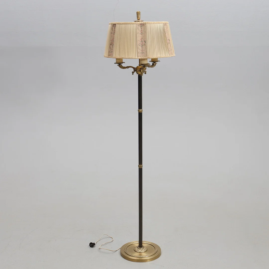 GOLVLAMPA. 1900-tal. — Floor lights — Gomér & Andersson Jönköping