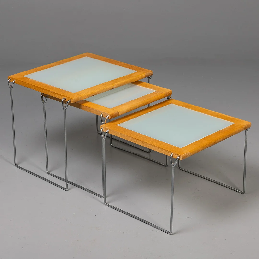 DANISH MID-CENTURY NESTING SET OF HYLLINGE MØBLER COFFEE TABLES (3). — Coffee Tables — Griffin’s Auctioneers