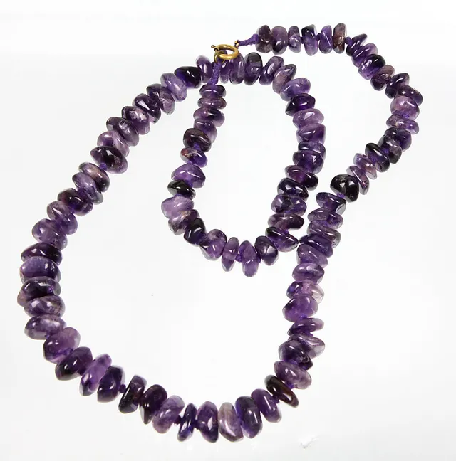 AMETHYST COLLIER 62 CM.