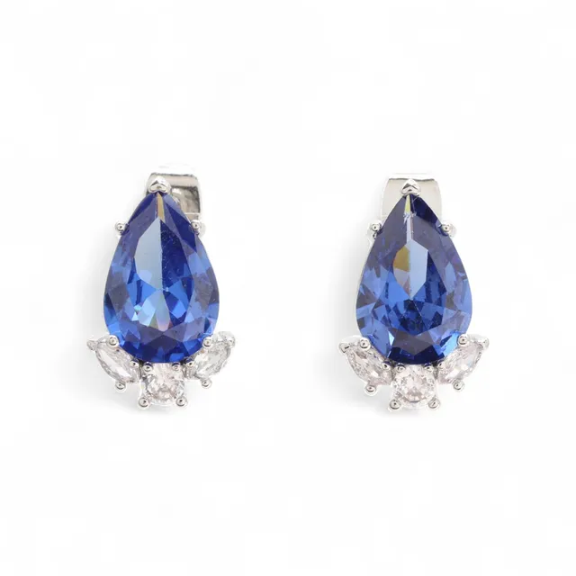 Zircons earrings.