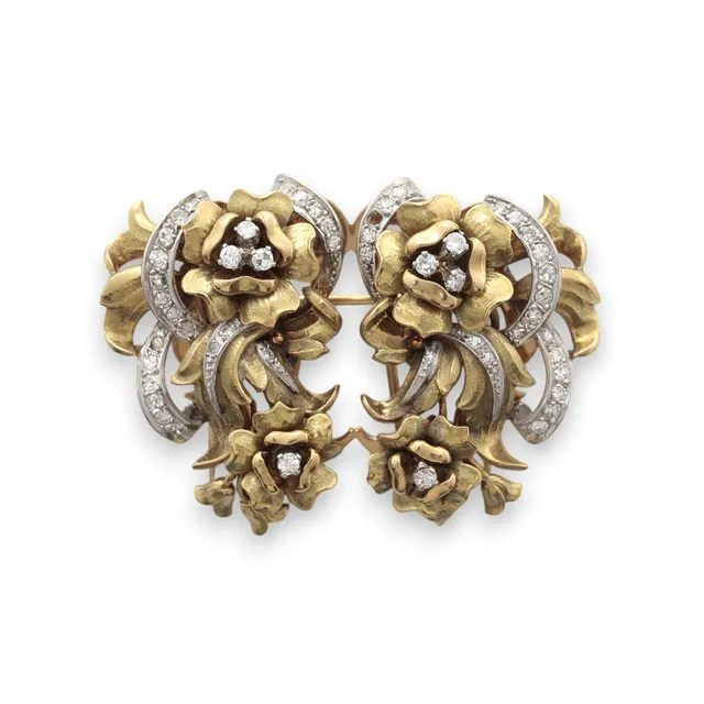 Double brooch - floral clip in gold and diamonds, mid-20th century.