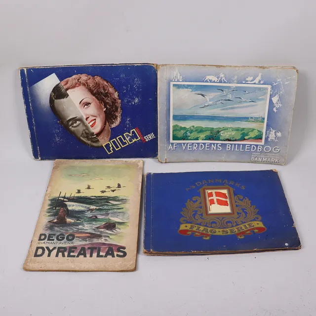 SAMLARBILDER, Danmarks Film Serie, Af Verdens Billedbog Danmark, Dego Dyreatlas, Danmarks Flag Serie, 4 st.