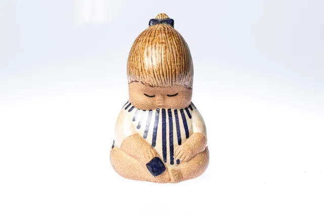 LISA LARSON. Figurin, stengods, "Johanna", Gustavsberg, signerad.