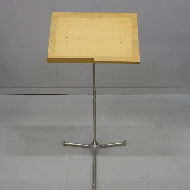 BRUNO MATHSSON. LÄSBORD, FIRMA KARL MATHSSON.