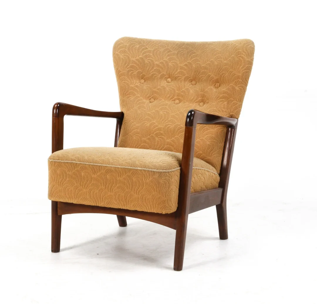Søren Hansen for Fritz Hansen. High-backed armchair, 1940s — Furniture/Lounge chairs — Lauritz