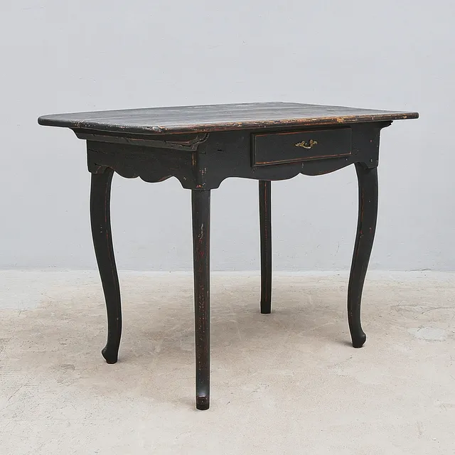 Mössbord, 1700-tal, Kompletterat, Bemålat.