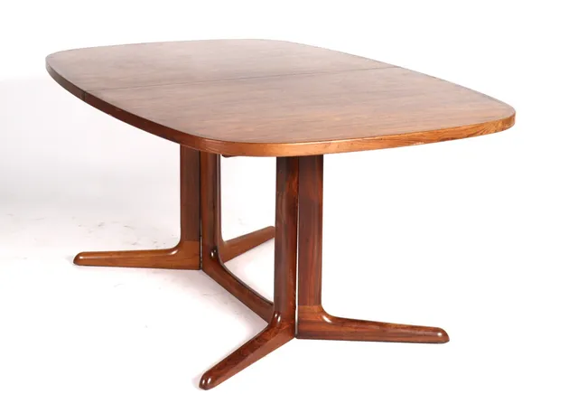 Niels Otto Møller for Gudme Møbelfabrik. Dining table with extension, rosewood (3)