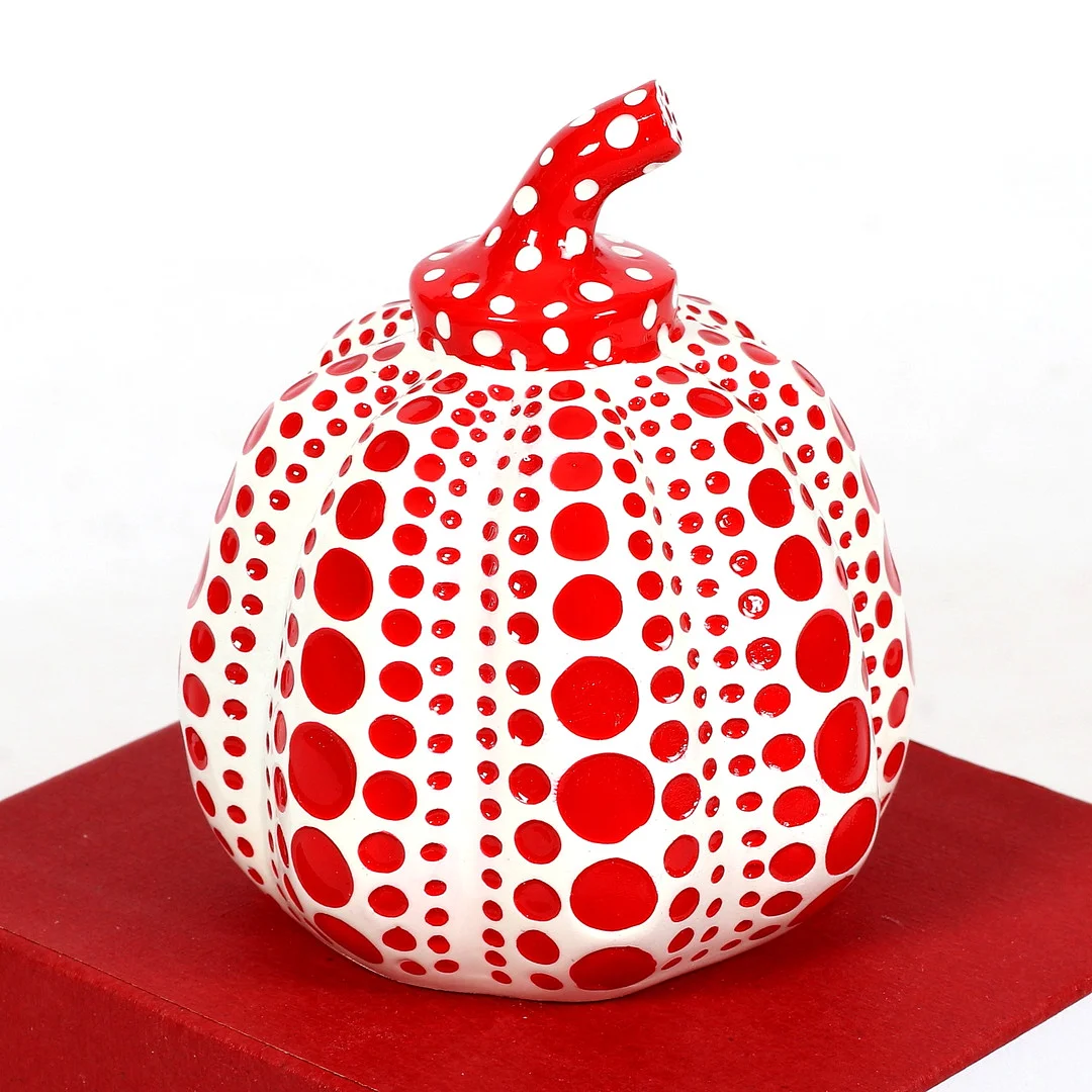 YAYOI KUSAMA. Skulptur, "Pumpa", Japan. 2000-tal. — Sculptures & Bronzes — Stadsauktion Sundsvall