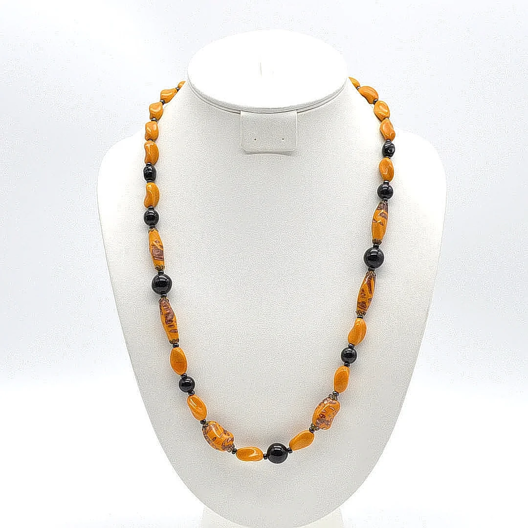 MURANO GLAS COLLIER MIT GOLDFLITTER PERLEN, HANDGEMACHT, CA. 62CM. — Necklace — Kunst- und Auktionshaus Kleinhenz