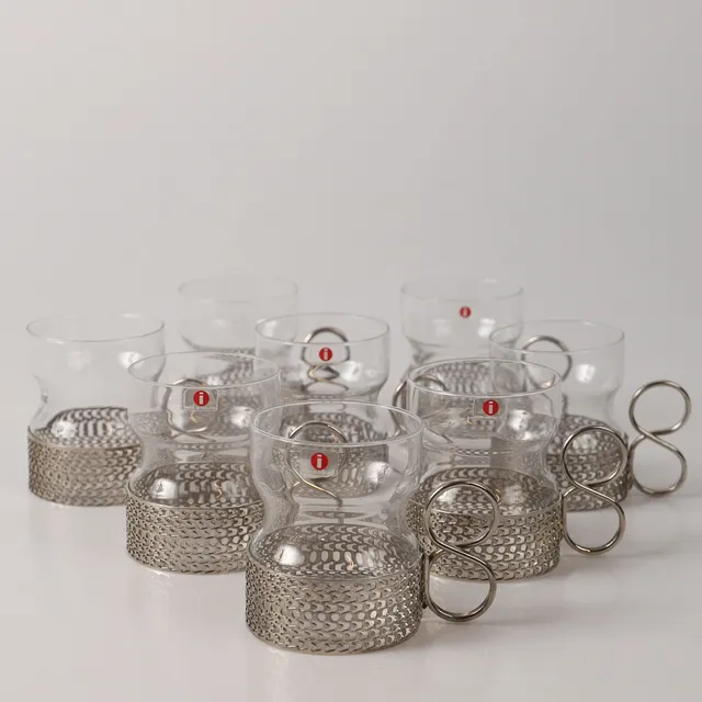 TIMO SARPANEVA. Glas med hållare, 8 stycken,"Tsaikka", Iittala, Finland.