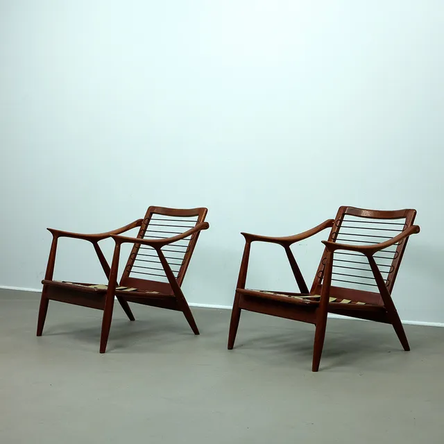 FREDERIK KAYSER. zugeschrieben. Zwei Sessel / Armlehnsessel, Teak, Norwegen, 1960er Jahre (2).