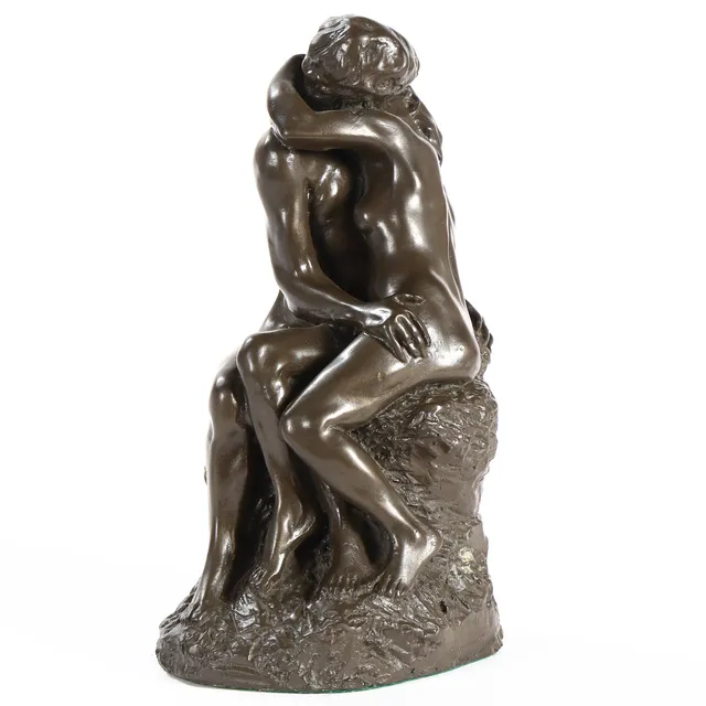 Unknown artist. Couple in embrace. Figure of painted art material