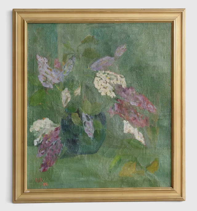 Uden titel. Opstilling med blomster, olie på lærred. Ubekendt dansk maler, sign. og dateret "Eje, 1956". Danmark.
