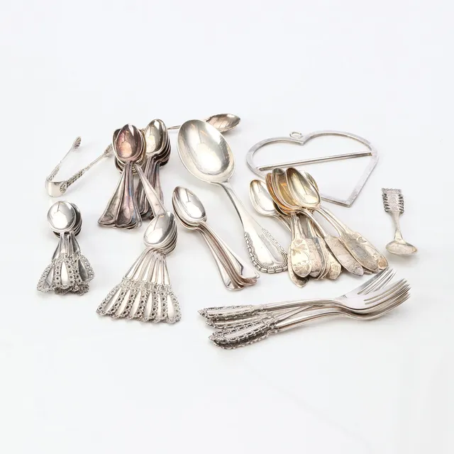 PARTI SILVER, 53 DELAR. Vikt ca 815 gram.