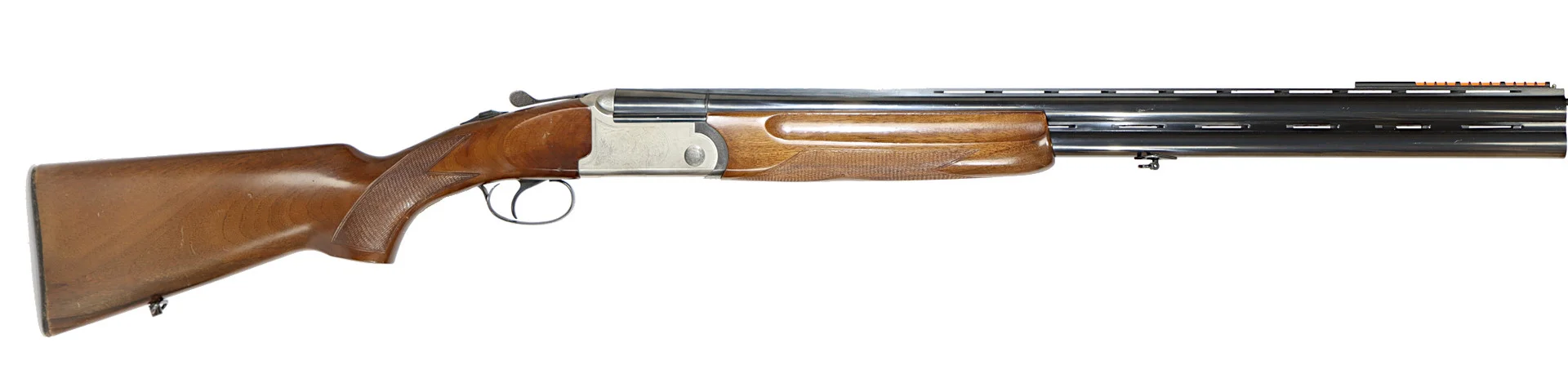 HAGELGEVÄR, fabrikat Husqvarna, modell 300, kaliber 12/76, tillv.nr 95925, se-nr SE0213400. — Shotguns — Walter Borg
