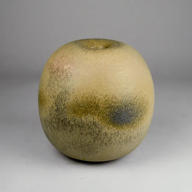 HORST KERSTAN. Doppelwandvase.