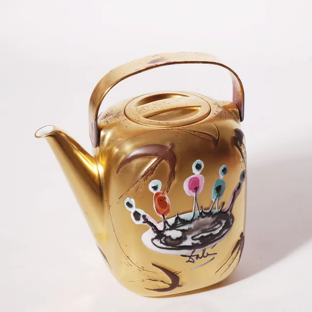 SALVADOR DALÍ. CAFETERA "SOUMI" SERIE LIMITADA 500/390.