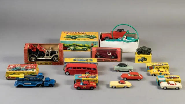 Samling ældre modelbiler, Corgi Toys, Britains m.m. (19)
