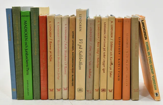 ASTRID LINDGREN. Arton förstautgåvor av Lindgrens böcker. 18 vol.