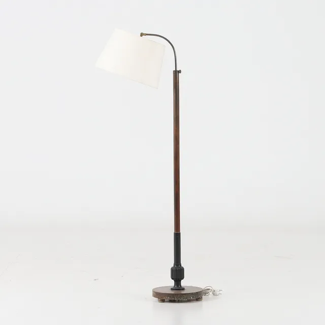 GOLVLAMPA, stomme i trä, art deco, 1900-tal.