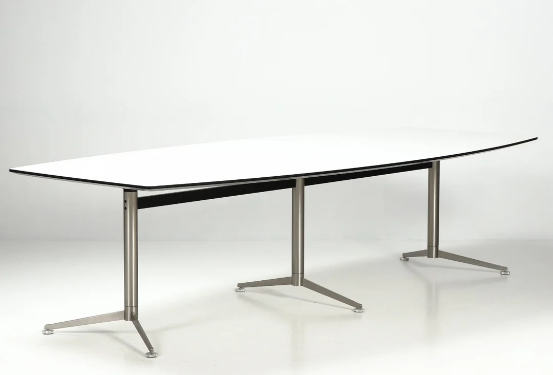 Paul Leroy for Paustian. Large custom-made dining table model Spinal — Furniture/Dining tables, dining room furniture — Lauritz