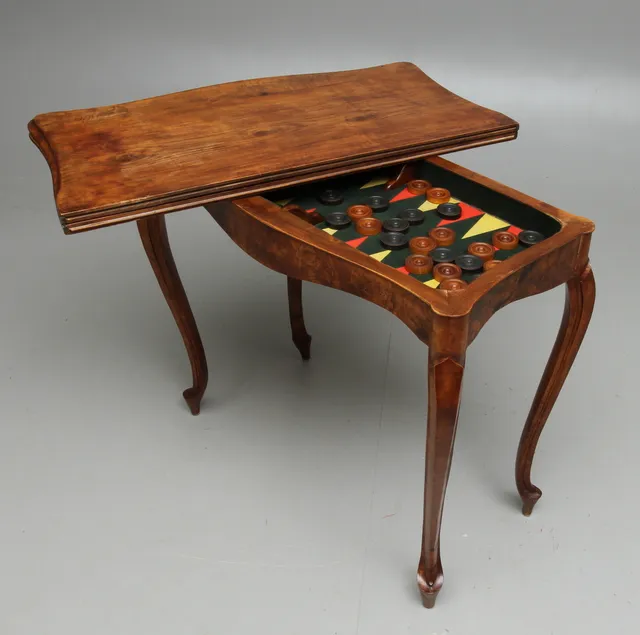 SPELBORD, rokokostil, 1800-talets slut.