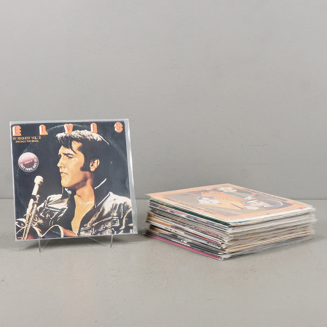 VINYLSKIVOR 27 stycken Elvis Presley. — Audio, Vinyl & Hi-Fi — Karlstad Hammarö Auktionsverk