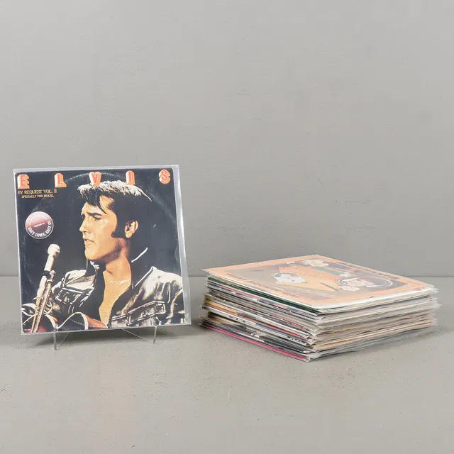 VINYLSKIVOR 27 stycken Elvis Presley.