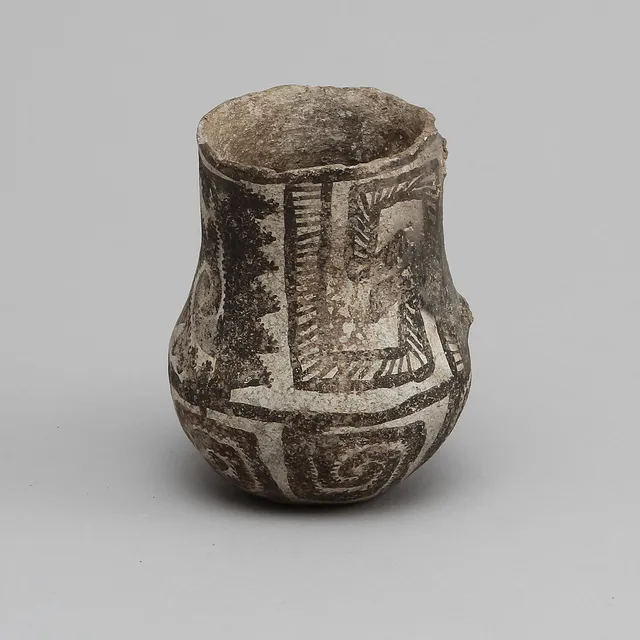 URNA, lergods, precolumbiansk, Mellanamerika.