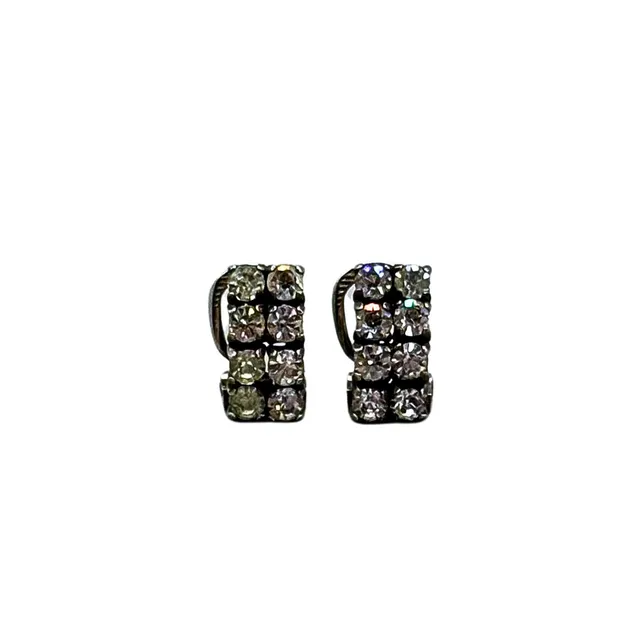ZWEI 835ER SILBER-OHRCLIPS MIT ZIRKONIA BESETZT.