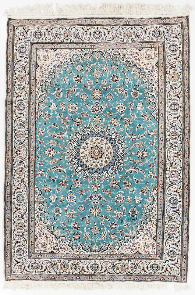 ORIENTMATTA. Nain, ca 300x210 cm.