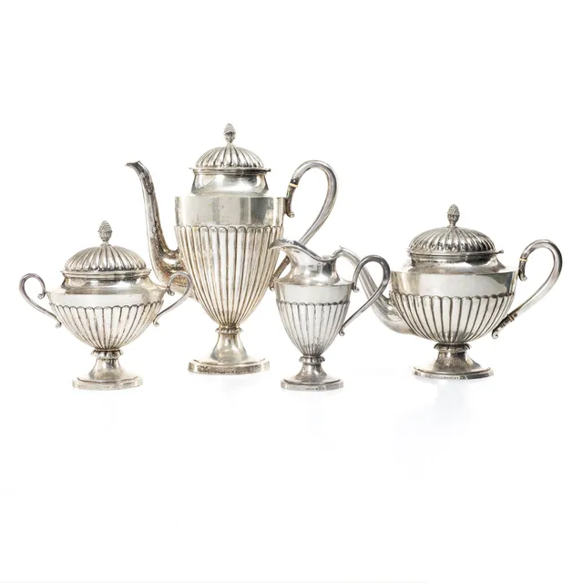 C.G. Hallberg, Te- och kaffeservis, 4 delar, silver, gustaviansk stil, Stockholm 1897-1909.