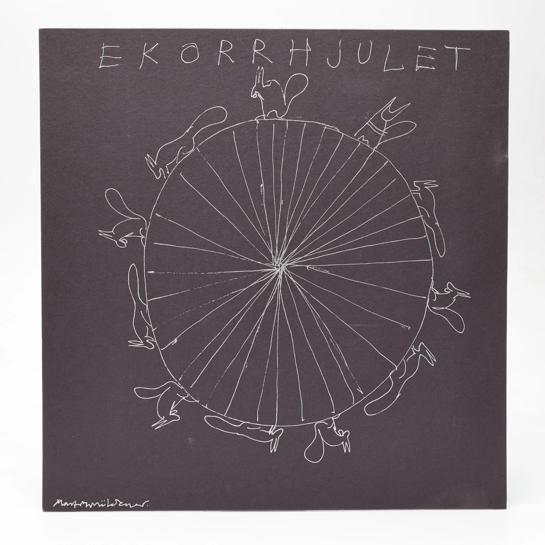 MARTIN MÖLDENER. "Ekorrhjulet", silverpenna på svart passepartout, signerad. — Drawings — Gomér & Andersson Linköping