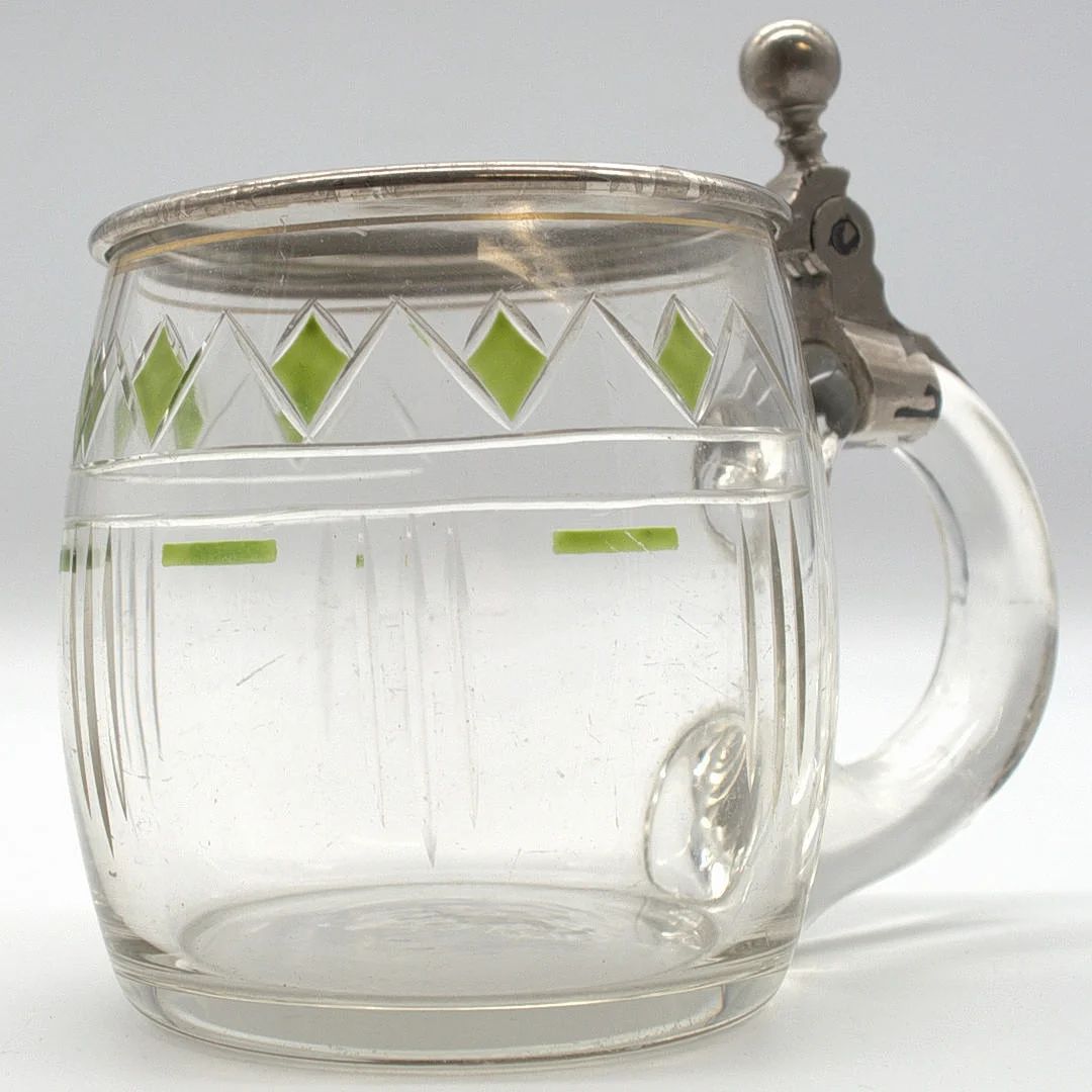 FERDINAND VON POSCHINGER. JUGENDSTIL-GLASKRUG MIT EINEM VERSILBERTEN DECKEL, MUNDGEBLASEN UM 1900. — Tableware — Kunst- und Auktionshaus Kleinhenz
