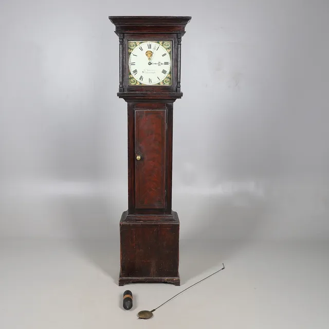 LOCAL INTEREST, AN EARLY 19TH CENTURY THIRTY HOUR MAHOGANY LONGCASE CLOCK BY JOHN MALLETT, BARNSTAPLE.