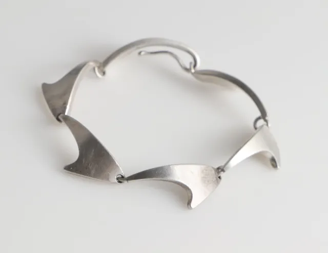 Bent Knudsen. Linked bracelet made of sterling silver