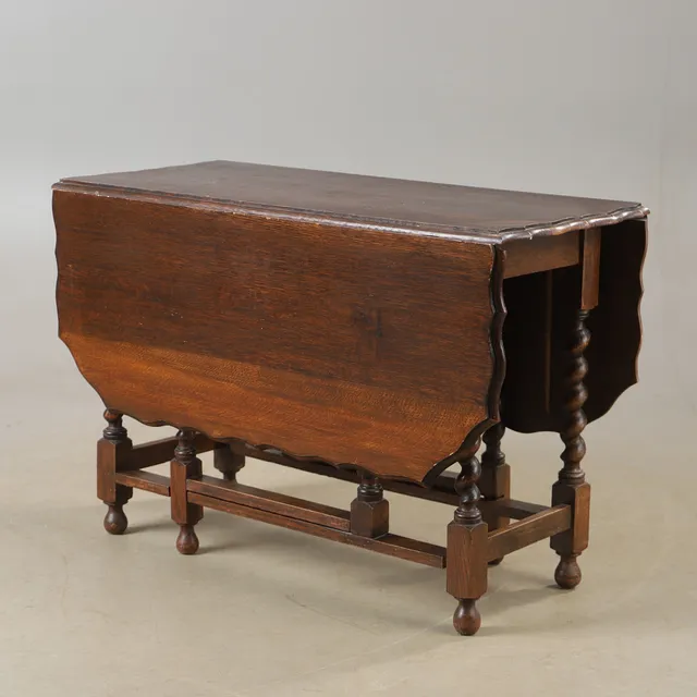 SLAGBORD, ek, barockstil.