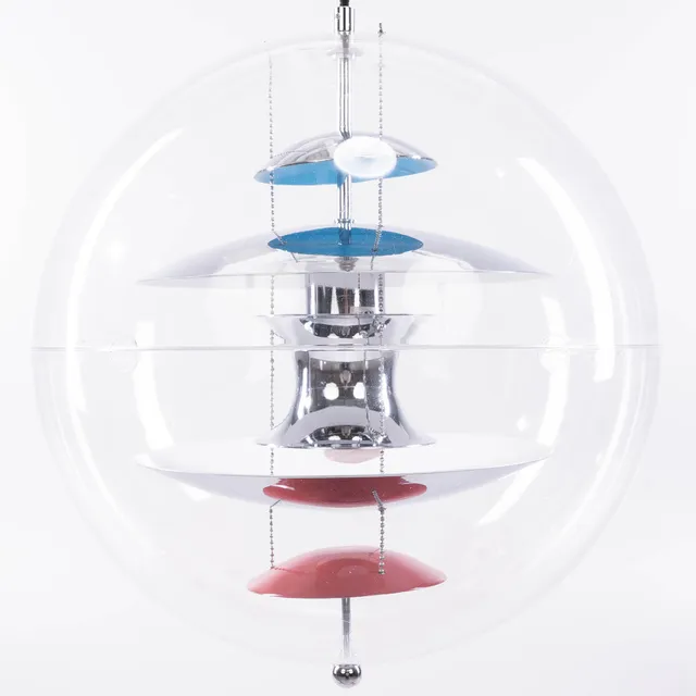 VERNER PANTON. Taklampa, "VP-Globe", för Verpan/Frandsen.