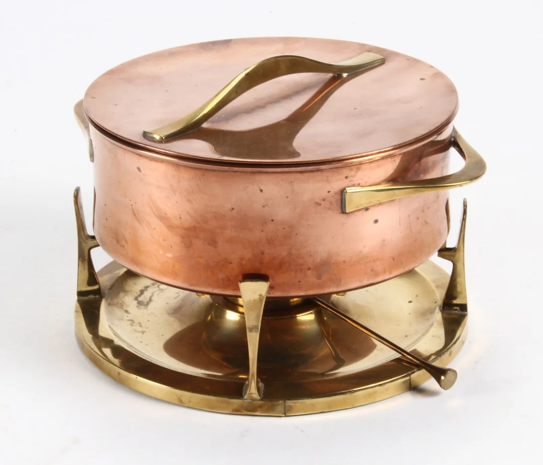 Jens H. Quistgaard. Fondue sæt — Silver, bronze, copper and pewter/Bronze, copper, brass, pewter — Lauritz