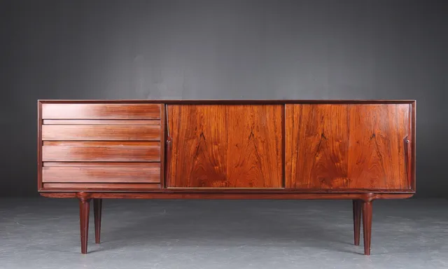 Omann Junior. Low sideboard in rosewood, Model No.18