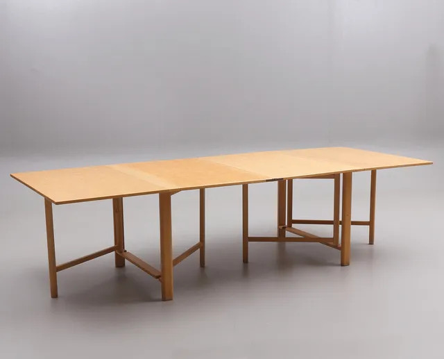 BRUNO MATHSSON. Slagbord, "Maria Flap", björk, formgivet 1936, stämpelmärkt, Värnamo, 1978.