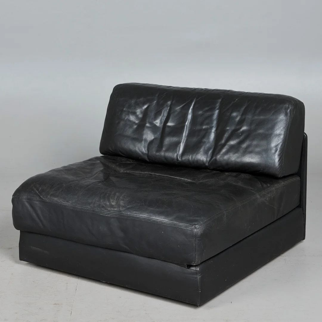 De Sede, Sessel / Modulsessel, Modell 'DS 76', Leder, 1970er Jahre, Schweiz. — Armchairs & Chairs — Stockholms Auktionsverk Köln