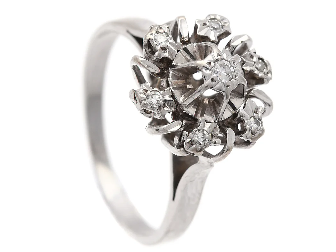 RING, 18K vitguld, 6 åttkantslipade diamanter ca 0,06 ctv, stl 15,25 mm, vikt 2,7 g. — Smycken/Ring — Kaplans