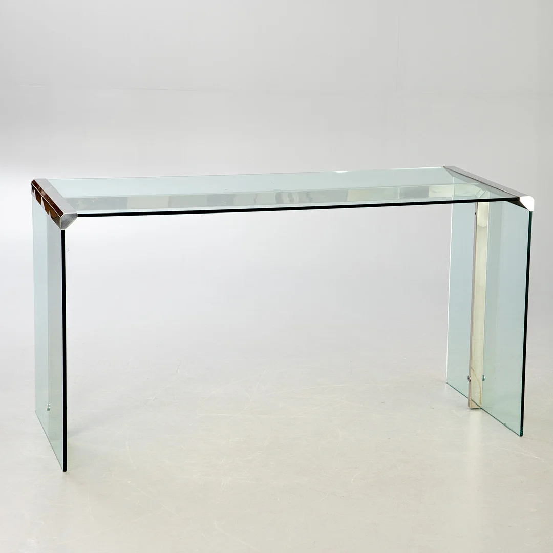 GALLOTTI & RADICE. Schreibtisch, Italien, 1970/1980er Jahre. — Desks — Stockholms Auktionsverk Hamburg