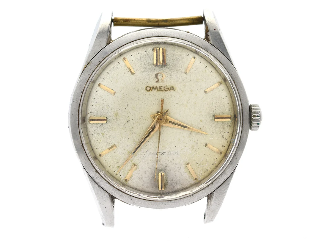 OMEGA, Seamaster, Cal 284, Serie nr. 16059860, Ref nr. CK 2938, Boett nr. 2938-3 SC, herrur, 36 mm, stål, manuell, plexiglas, skadad urtavla, defekt, ca 1958. — Klockor/Omega — Kaplans