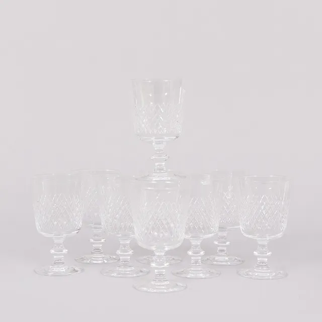 VICKE LINDSTRAND. Vitvinsglas, 10 st, slipat glas, Kosta.