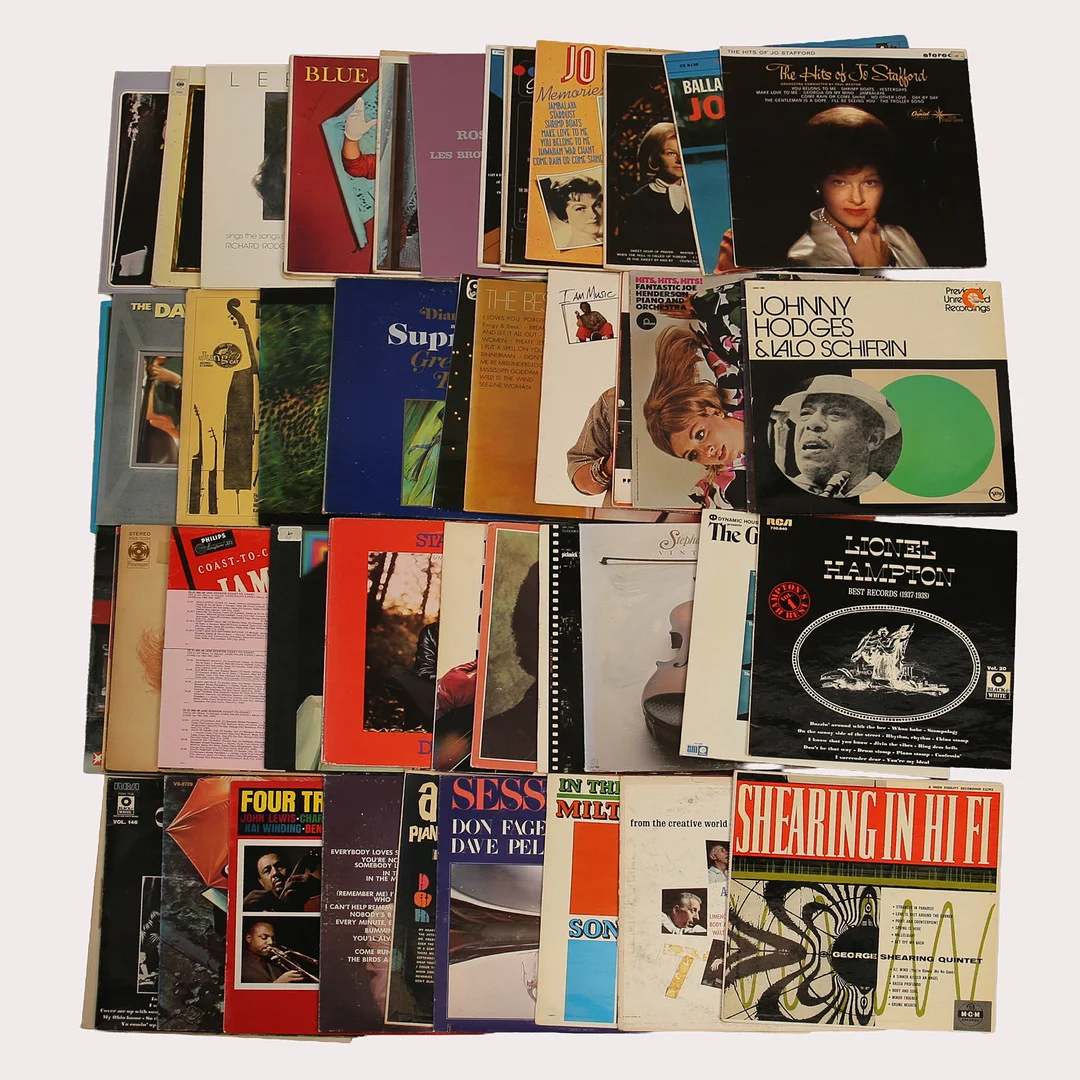 PARTI VINYL/LP skivor, jazz bla Earl Hines, Jean Goldkette, Willie Smith, Art Tatum mfl, tot ca 50 st. — Audio, Vinyl & Hi-Fi — Limhamns Auktionsbyrå