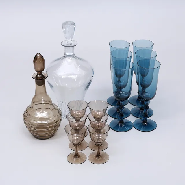 KARAFFER SAMT GLAS, 14 delar, tonat glas/klarglas.